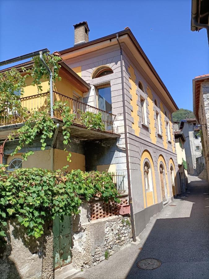 Bed and Breakfast La Capinera Muggio Экстерьер фото